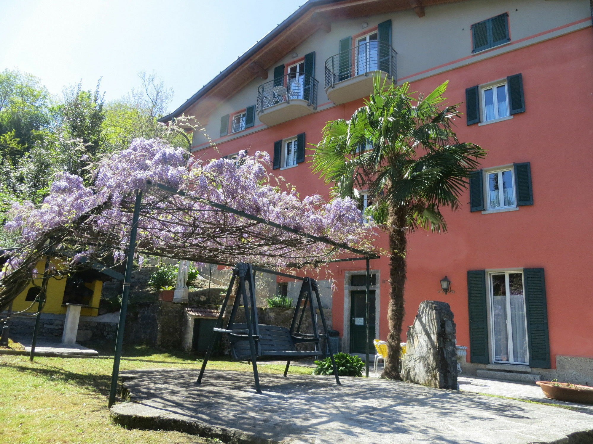 Antica Residenza I Ronchi Di Bellagio Aparthotel Exterior photo